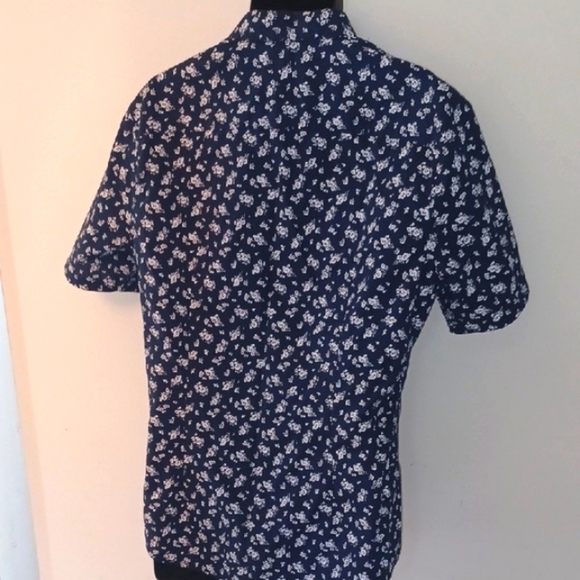 H&M Dark Blue Floral Button Down Slim Fit Shirt, L - Picture 8 of 8